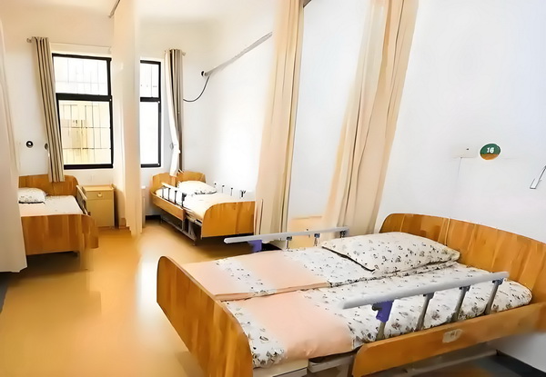 深圳新积分入户政策_2025年7月电影总票房破30亿 追究任其刑要求事责